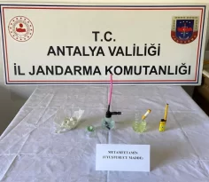 Antalya’ya tırda getirilen uyuşturucu Varan’a takıldı