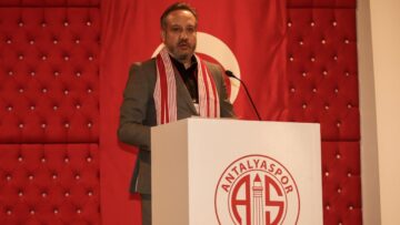 Bitexen Antalyaspor’un yeni başkanı Sinan Boztepe’den çağrı: Geçmişi kapatın, birlik olalım