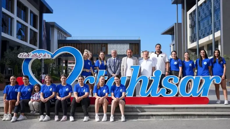 Ortahisar Belediyespor 15 Oyuncu ile Sözleşme İmzaladı