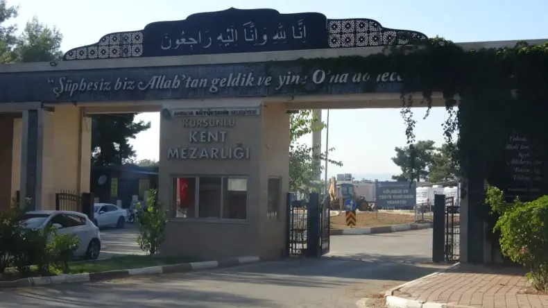 Deniz Sevran Narin Antalya’da Toprağa Verildi