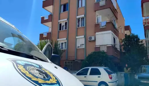 Antalya’da Acı Olay: Ölü Babasıyla 3 Gün Yaşadı