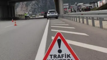 Antalya’da Trafik Denetimi: 74 Bin Araç Kontrol Edildi