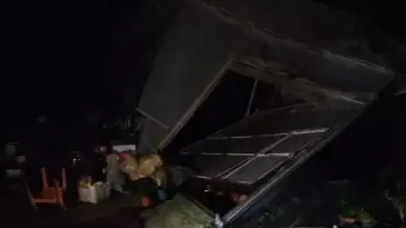 Manavgat’ta Hortum Hasara Yol Açtı