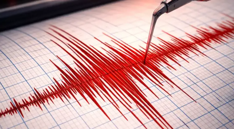 Antalya’da korkutan deprem