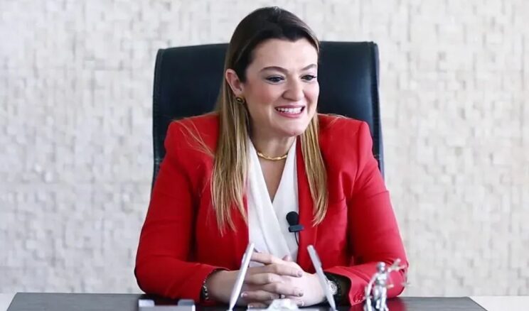 Antalya’da yolsuzluk soruşturmasında Büyükşehir Belediyesi Genel Sekreteri Cansel Tuncer tutuklandı