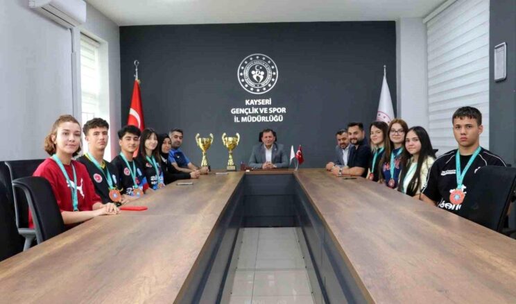 Kayseri Kick Boksçularından Dünya Kupası Başarısı